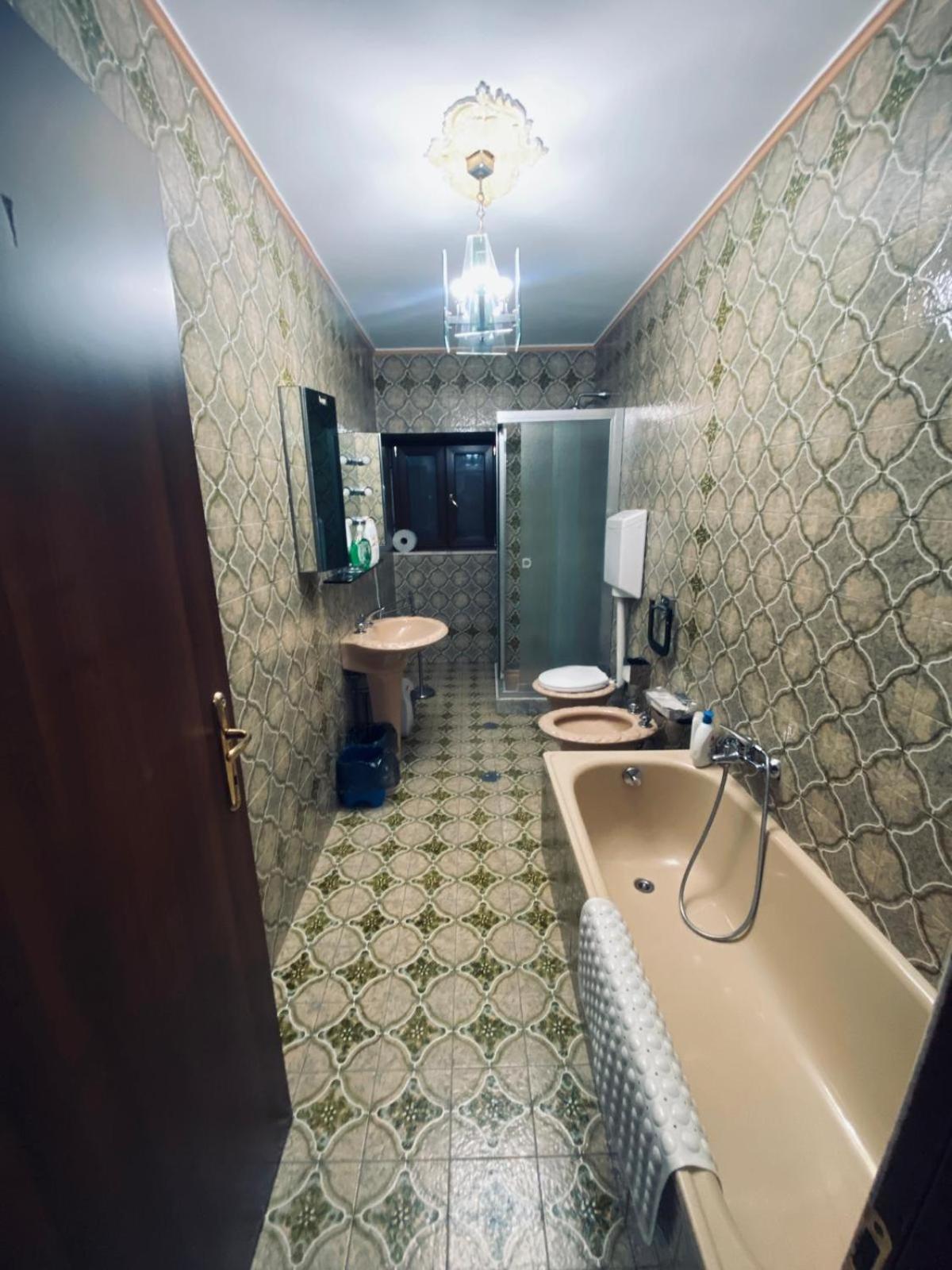 Palazzo Armony Bed & Breakfast Bitritto Exterior foto